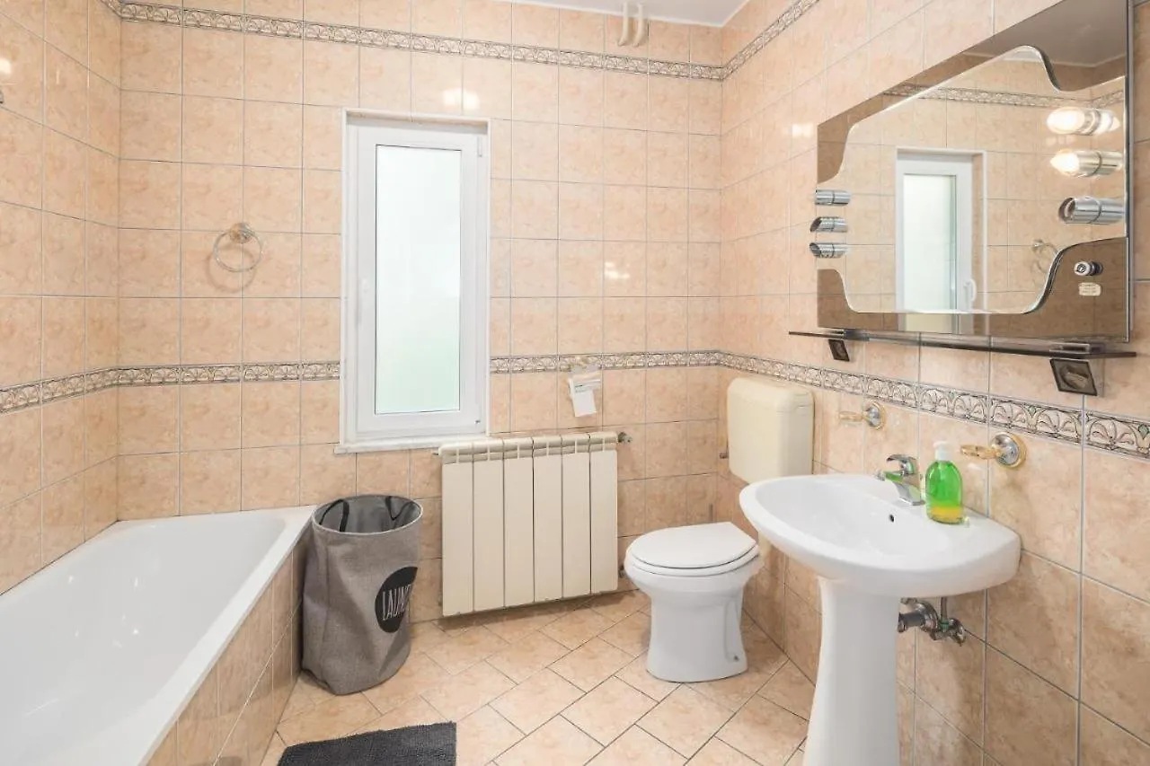 Apartment Villa More Mio Porec